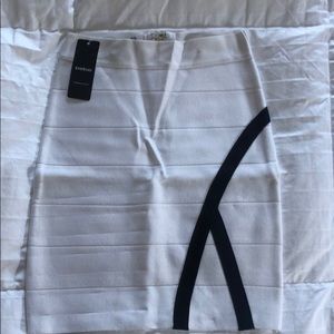 Bebe asymmetrical trim bandage skirt size XXS